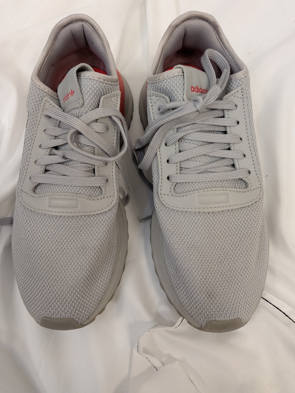 Adidas Men’s Grey Lightweight Mesh Running Shoes